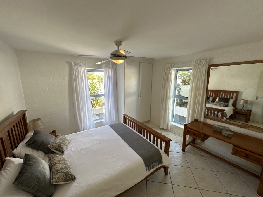 4 Bedroom Property for Sale in Paradise Beach Western Cape